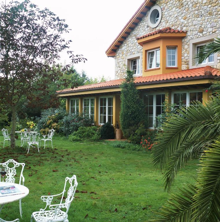 El Habana Llanes Hotel La Pereda de Llanes Екстериор снимка