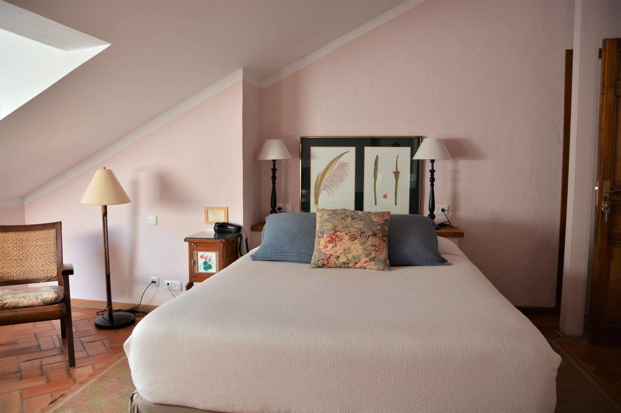 El Habana Llanes Hotel La Pereda de Llanes Екстериор снимка